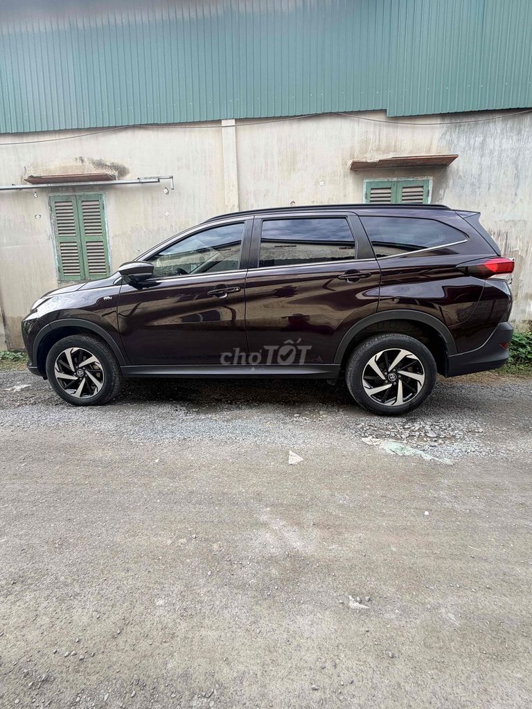 Toyota Rush 7 chỗ màu Đỏ. Mua bán Ô tô tại Huyện Trảng Bom Đồng Nai được đăng bởi Anh Thợ Máy hình 2
