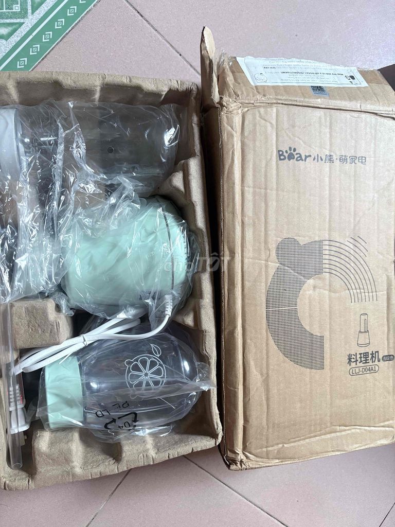 Máy xay sinh tố Bear. New. Còn hình còn hàng. Mua bán Bếp, lò, đồ điện nhà bếp tại Quận 6 Tp Hồ Chí Minh được đăng bởi Nhiên hình 1