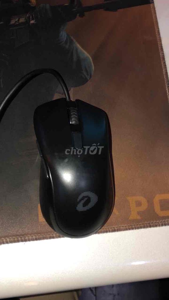 Chuột Dareu Đen Công thái học. Mua bán Phụ kiện (Màn hình, Chuột...) tại Quận Hai Bà Trưng Hà Nội được đăng bởi Khanh hình 1