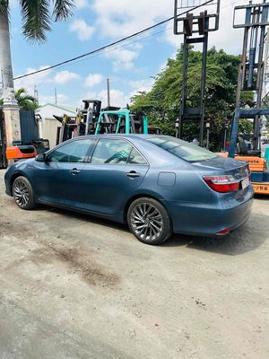 Toyota Camry 2015 2.0E AT