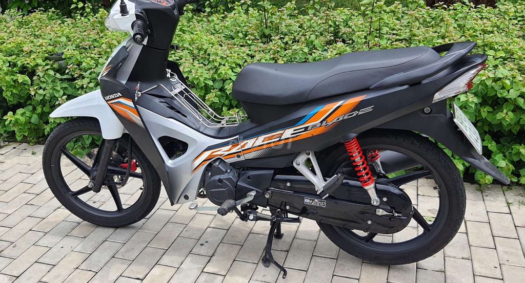 HonDa  Blade 110 Bs Tphcm
Bánh mân bản đặc biệt. Mua bán Xe máy tại Quận Phú Nhuận Tp Hồ Chí Minh được đăng bởi Dung hình 3