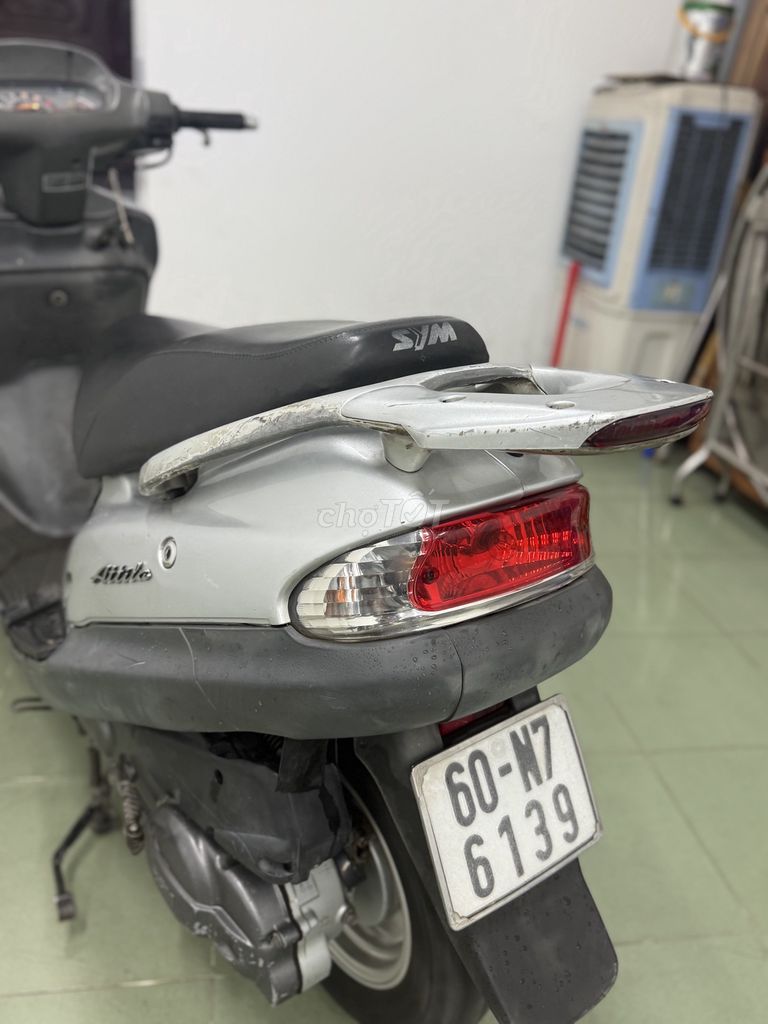 SYM Attila màu Bạc 59347 km. Mua bán Xe máy tại Huyện Trảng Bom Đồng Nai được đăng bởi Trần đình trung  hình 4