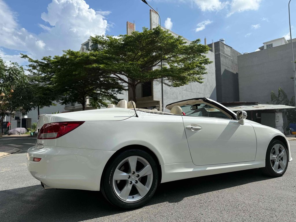 Lexus IS 250 2009 mui Trần cực đẹp sành điệu. Mua bán Ô tô tại Thành phố Thuận An Bình Dương được đăng bởi Kim Nam Auto Tom  hình 6