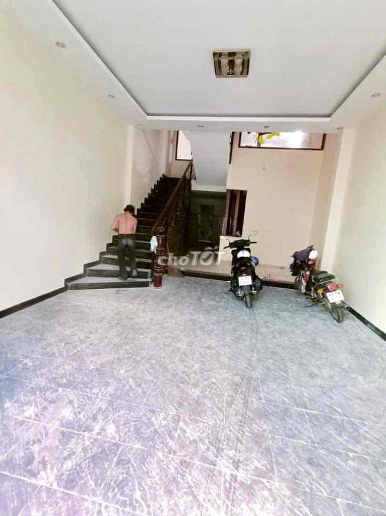 Cho thuê NNC 4 tầng HXH đường Lưu Chí Hiếu Tây Thạnh Tân Phú