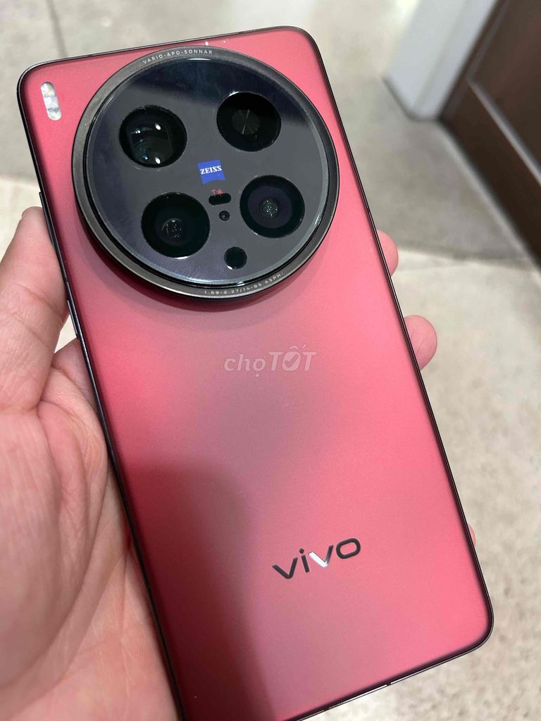 Vivo X200 Ultra 16GB/512GB Đỏ. Mua bán Điện thoại tại Quận 11 Tp Hồ Chí Minh được đăng bởi Lý Hùng hình 1