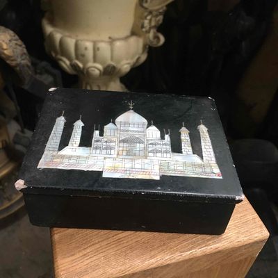 Hộp đựng trang sức đá, nắp khảm hình cung Taj Maha