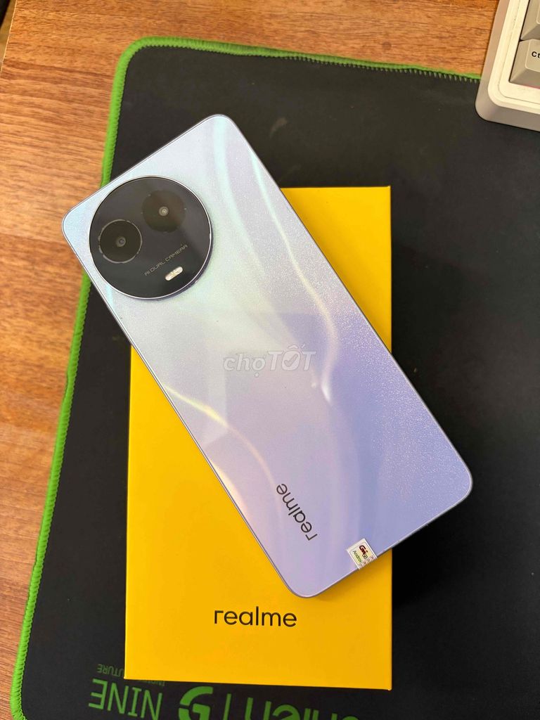 Realme V50 128GB fullbox, màn 6.7in 120hz. Mua bán Điện thoại tại Quận Thanh Xuân Hà Nội được đăng bởi cửa hàng điện thoại giá rẻ hình 1