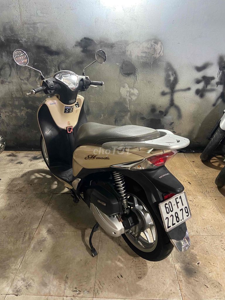 sh mode xe đẹp máy zin êm chất. Mua bán Xe máy tại Thành phố Dĩ An Bình Dương được đăng bởi Cửa Hàng Xe Máy Huy Khoa  hình 9