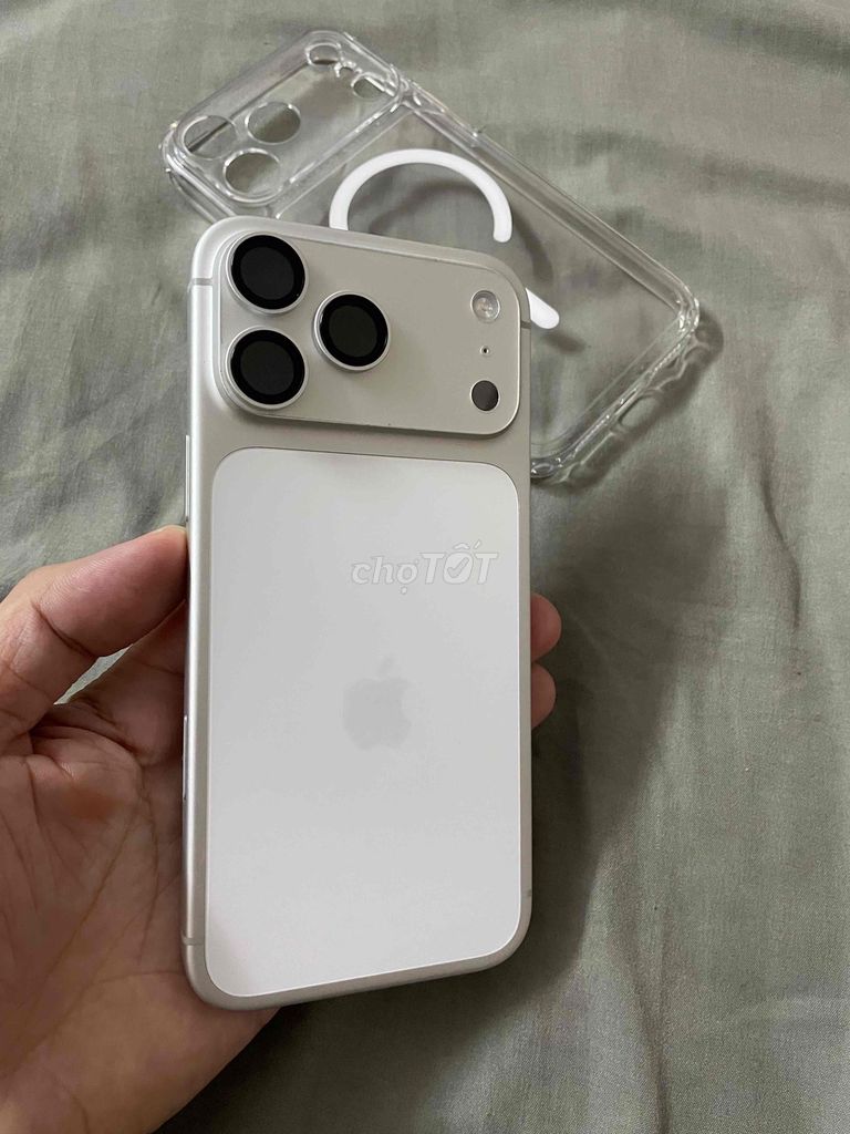 Tớ cần pass ip17 pro max màu trắng chính hãng zp/a. Mua bán Điện thoại tại Quận Hai Bà Trưng Hà Nội được đăng bởi BĐS Hoàng Gia hình 1