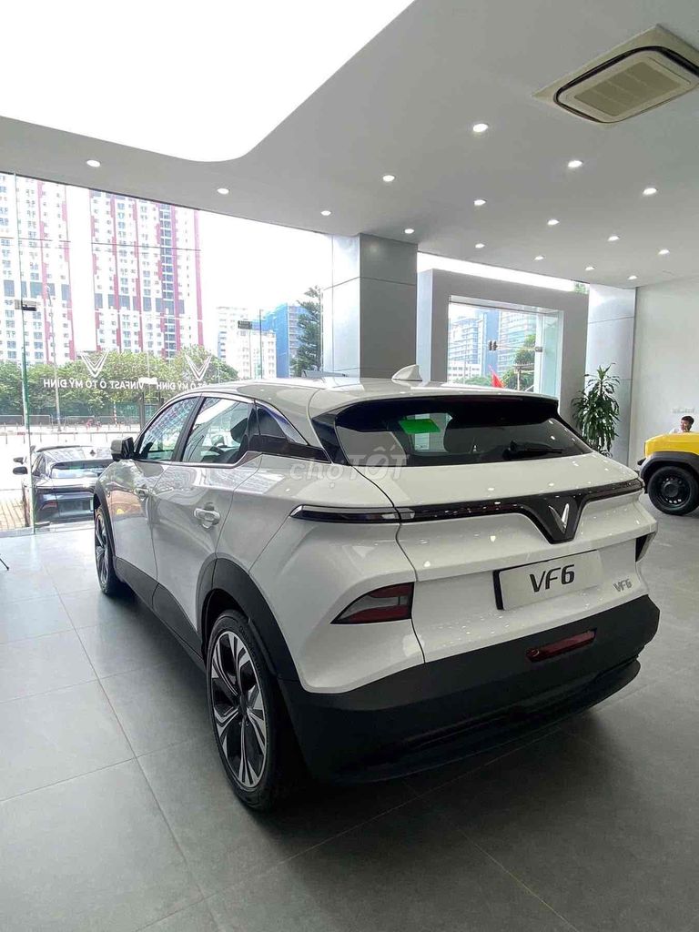 VF6 plus trắng chưa cắt option + hỗ trợ platform. Mua bán Ô tô tại Quận 5 Tp Hồ Chí Minh được đăng bởi Ngọc Vinfast Võ Văn Kiệt hình 4