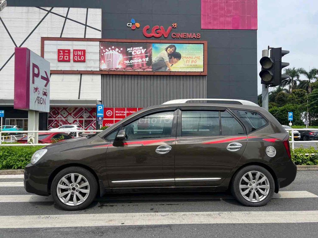 Kia Carens 2013 EX 2.0 MT xe đẹp 1chủ zin mới. Mua bán Ô tô tại Thành phố Qui Nhơn Bình Định được đăng bởi Ngọc Hà hình 8
