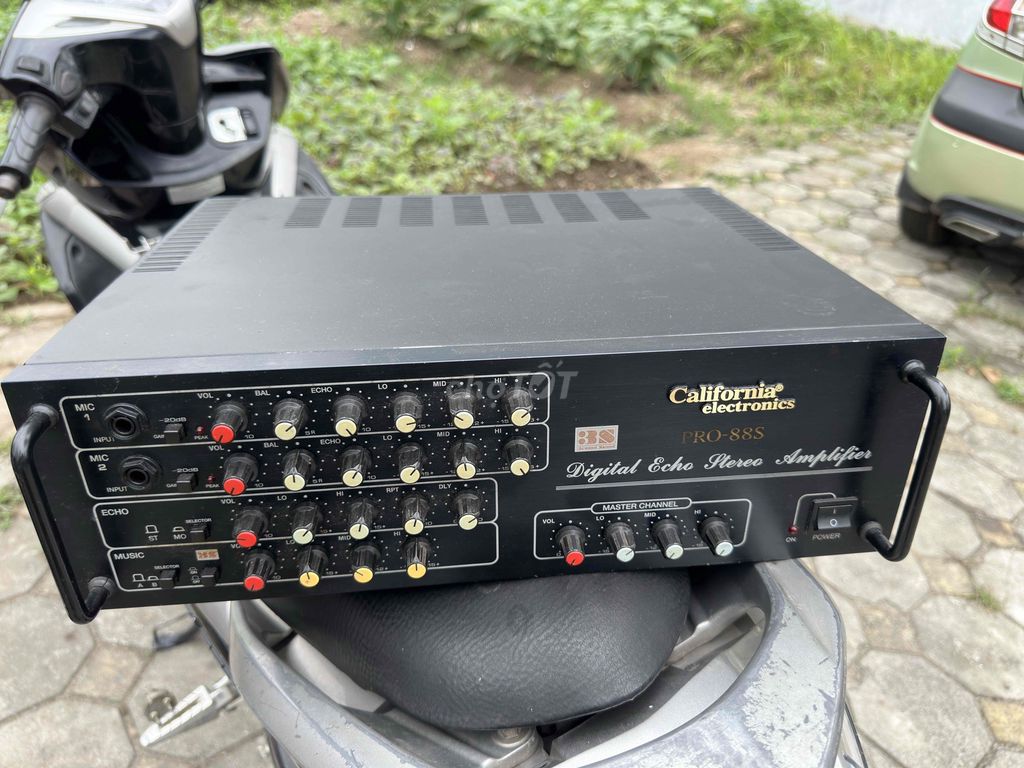 Bộ karaoke BMB 252V California PRO-88S Đen. Mua bán Tivi, Âm thanh tại Quận Hà Đông Hà Nội được đăng bởi PG Vintage hình 1