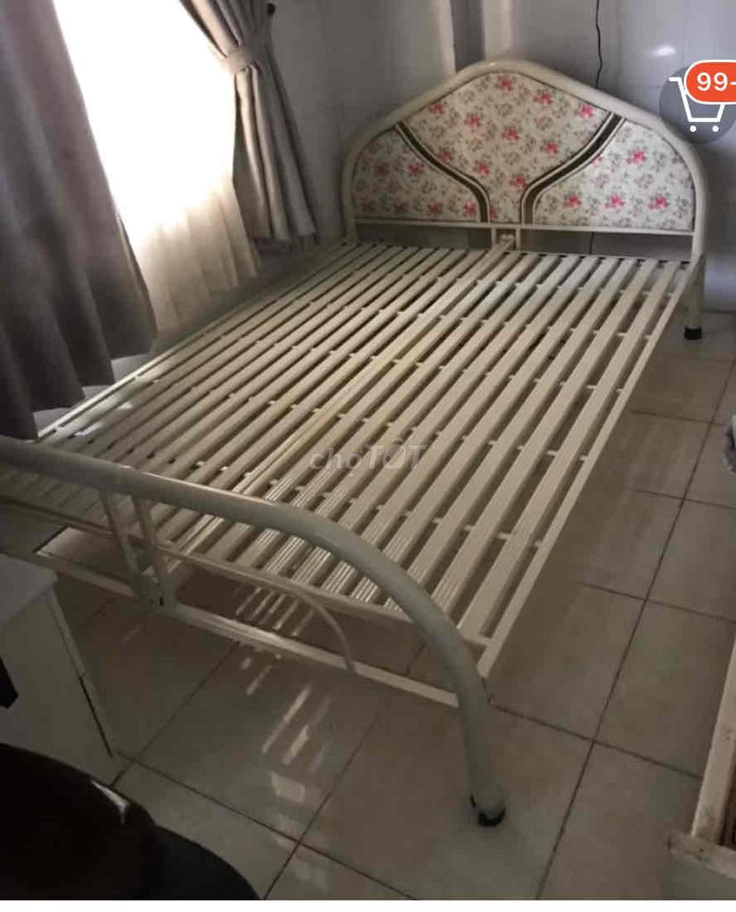 Giường ngủ Kim loại Trắng Đôi Hiện đại. Mua bán Giường, chăn ga gối nệm tại Quận Bình Tân Tp Hồ Chí Minh được đăng bởi Quyên Trần hình 1