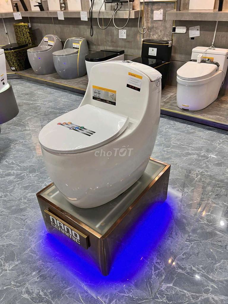 Bồn cầu Bệt trứng Men nano tuyết Trắng. Mua bán Thiết bị vệ sinh, nhà tắm tại Quận Ba Đình Hà Nội được đăng bởi tk 681 hình 1