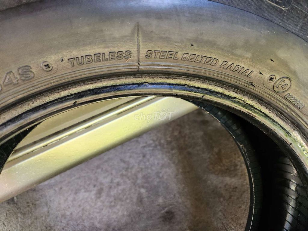 4 cái lốp Innova mới thay ra còn đẹp. Mua bán Phụ tùng xe tại Huyện Cầu Ngang Trà Vinh được đăng bởi Nguyễn hình 3