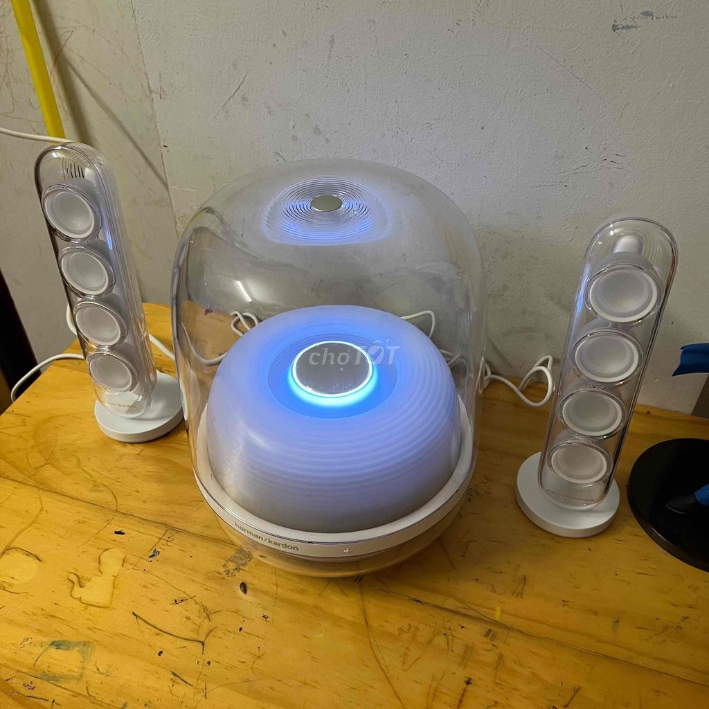 Loa Harman Kardon Soundstick 4 Trắng 99%. Mua bán Tivi, Âm thanh tại Thành phố Nha Trang Khánh Hòa được đăng bởi Dư dùng nên bán hình 1