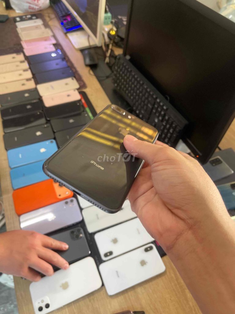 Điện thoại iPhone màu Đen8 plus man lk. Mua bán Điện thoại tại Quận Cẩm Lệ Đà Nẵng được đăng bởi Sim Số Đại Tài hình 1