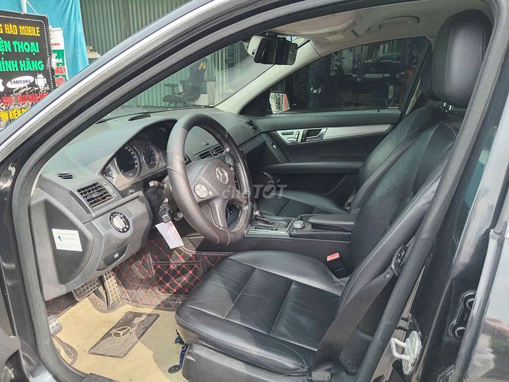 16 439 2009 C200 Avantgarde - 190000 km. Mua bán Ô tô tại Quận Dương Kinh Hải Phòng được đăng bởi Nguyên Phạm hình 5