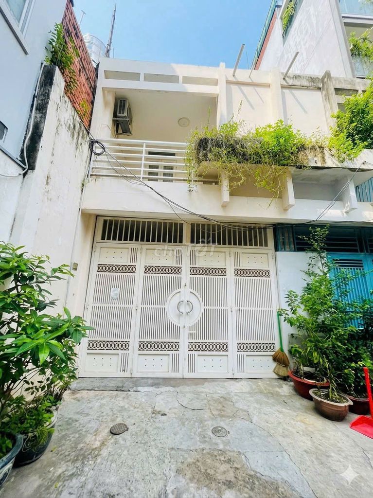 Bán nhà 351/30C Lê Đại Hành, Q11 - DT 3,9x16m - 3 tầng - Giá 8,7 tỷ TL
