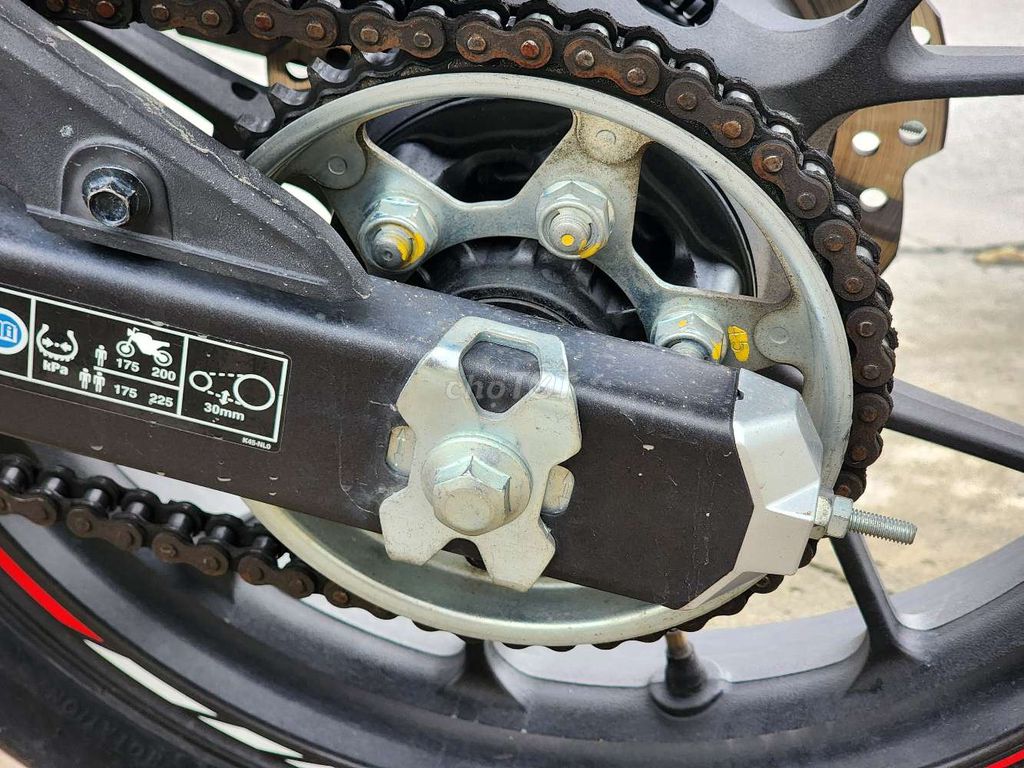 Tp.hcm CBR150 abs bao rút gốc cần bán. Mua bán Xe máy tại Huyện Nhà Bè Tp Hồ Chí Minh được đăng bởi Hoán Nguyễn hình 8