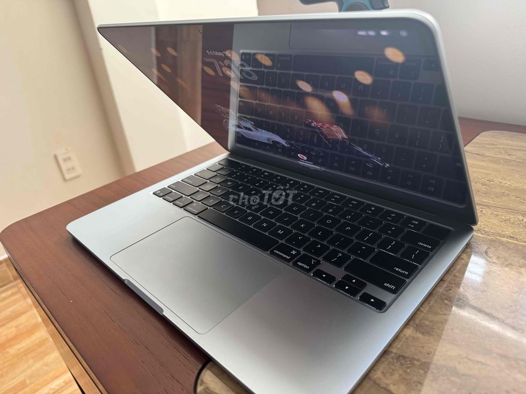 Apple Macbook Air M4 16GB, 512GB Sky blue. Mua bán Laptop tại Quận 1 Tp Hồ Chí Minh được đăng bởi Toan Nguyen hình 1