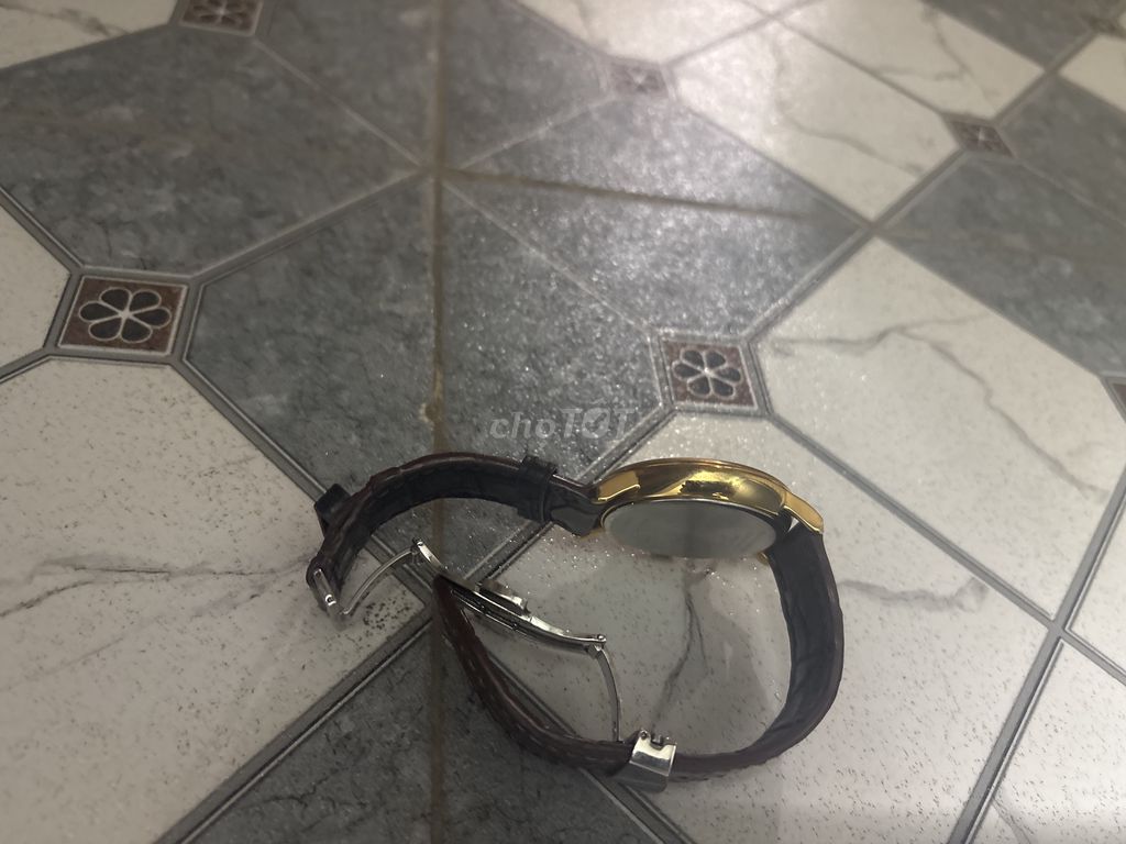 Không dùng đến đê lại a cần. Mua bán Đồng hồ tại Huyện Long Điền Bà Rịa - Vũng Tàu được đăng bởi Le Nguyen hình 3