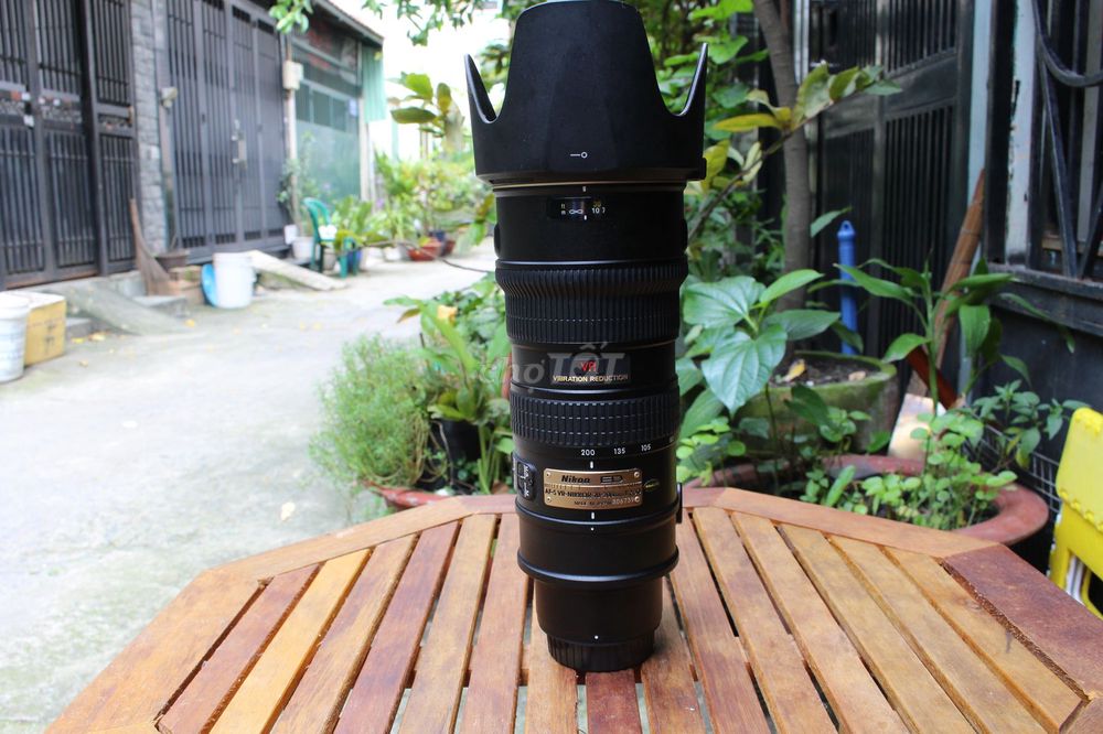 Nikon 70 200 f2.8VR