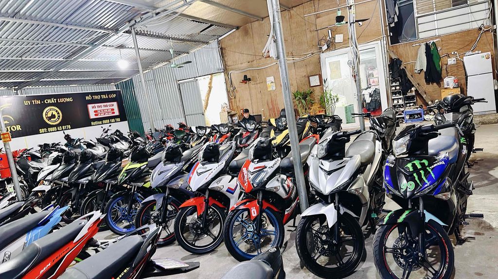 Excter 150-v2-v3 về phun kho mới 99%. Mua bán Xe máy tại Quận Nam Từ Liêm Hà Nội được đăng bởi cửa hàng xe máy yến thắng  hình 4