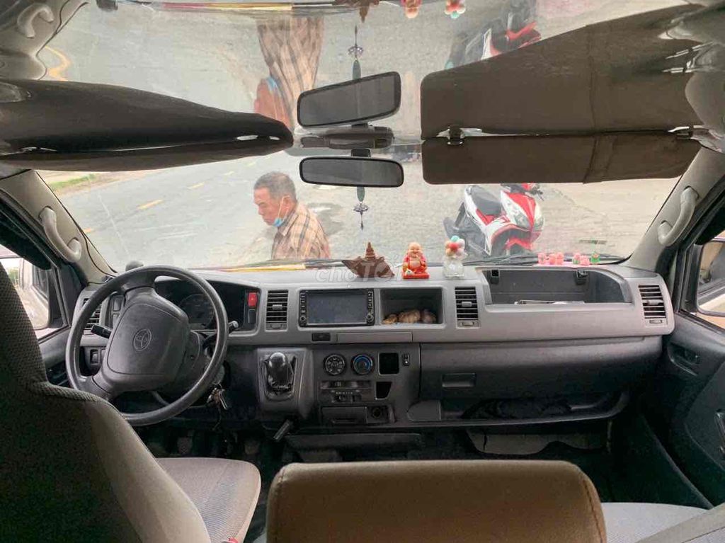 Toyota Hiace 2009 15c máy dầu. Mua bán Ô tô tại Quận 7 Tp Hồ Chí Minh được đăng bởi Chuyên mua bán xe tải VAN chạy  được giờ cấm hình 7