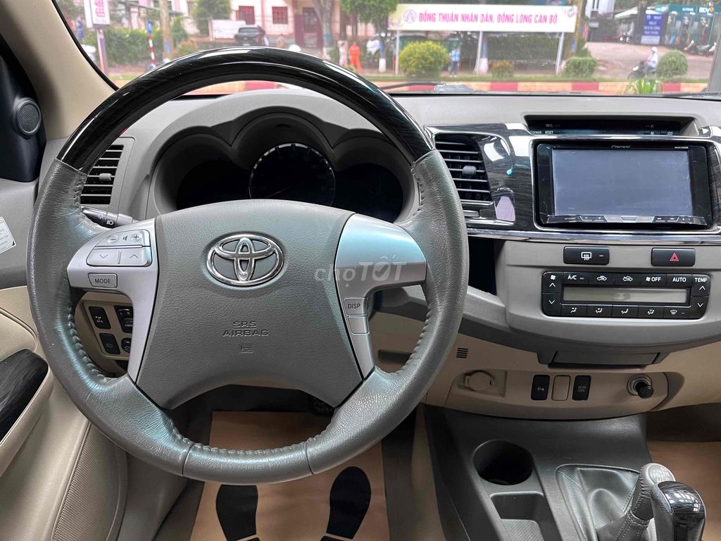 Toyota Fortuner 2012 2.7V 4x4 AT - 120000 km. Mua bán Ô tô tại Thị Xã Buôn Hồ Đắk Lắk được đăng bởi Nguyễn Tiến Đạt hình 6