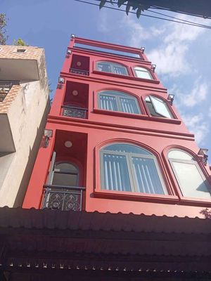 Tòa nhà Homestay bán giờ/ngày - khu Phan Xích Long 