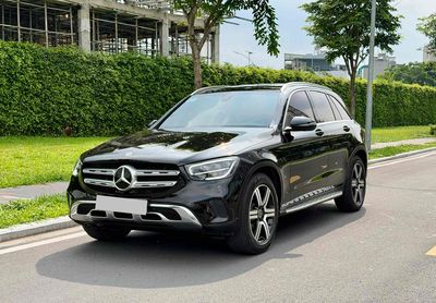 Mercedes Benz GLC model 2022 đen/đen siêu mới. Mua bán Ô tô tại Quận 11 Tp Hồ Chí Minh được đăng bởi Nguyễn Thông