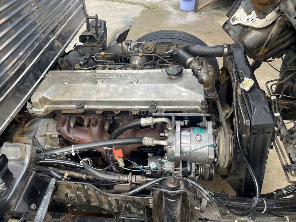 BÁN GẤP Isuzu 1.9 tấn đời 2006 thùng kín 4m5. Mua bán Xe tải, xe ben tại Thành phố Thuận An Bình Dương được đăng bởi Xe tải Bình Dương hình 6