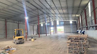 Cho thuê xưởng Thuận An 1200m đường cont điện hạ bình sx đa nghề. Cho thuê văn phòng, mặt bằng kinh doanh tại Thành phố Thuận An Bình Dương được đăng bởi Quang Sỹ Kho Xưởng