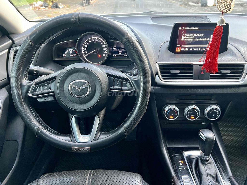 MAZDA 3 1.5AT FL 2018 CỰC CHẤT MÁY ZIN 100% 1 CHỦ. Mua bán Ô tô tại Quận Bình Tân Tp Hồ Chí Minh được đăng bởi UY TÍN CHẤT LƯỢNG HÀNG ĐẦU hình 6