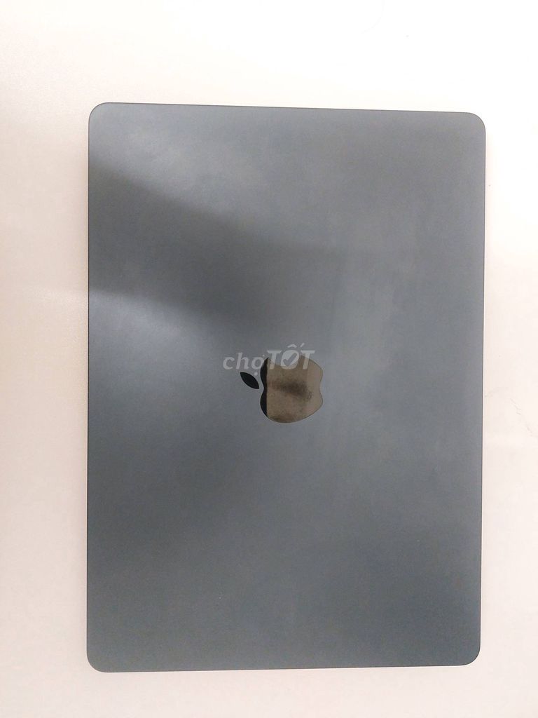 Apple Macbook Air M4 13 inch 16GB/256GB. Mua bán Laptop tại Quận Bình Thạnh Tp Hồ Chí Minh được đăng bởi Vi Khang hình 1