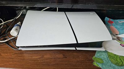 Máy PS5 mới mua cần thanh lý. Mua bán Thiết bị chơi game tại Quận Đống Đa Hà Nội được đăng bởi Ha Thach