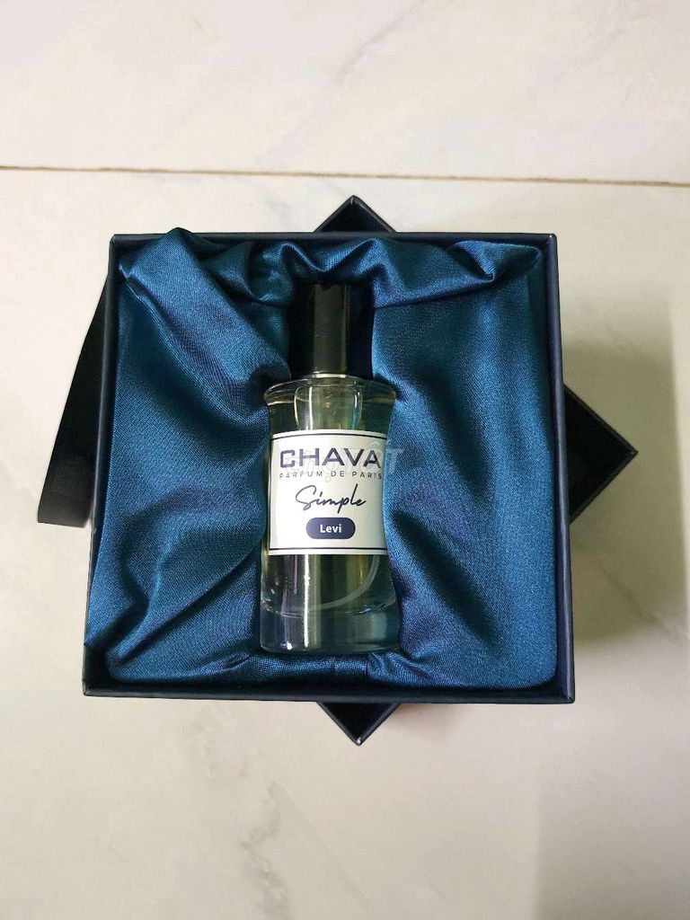 NƯỚC HOA NAM SIMPLE LEVI 50ML PHONG CÁCH XỊT CHAVA