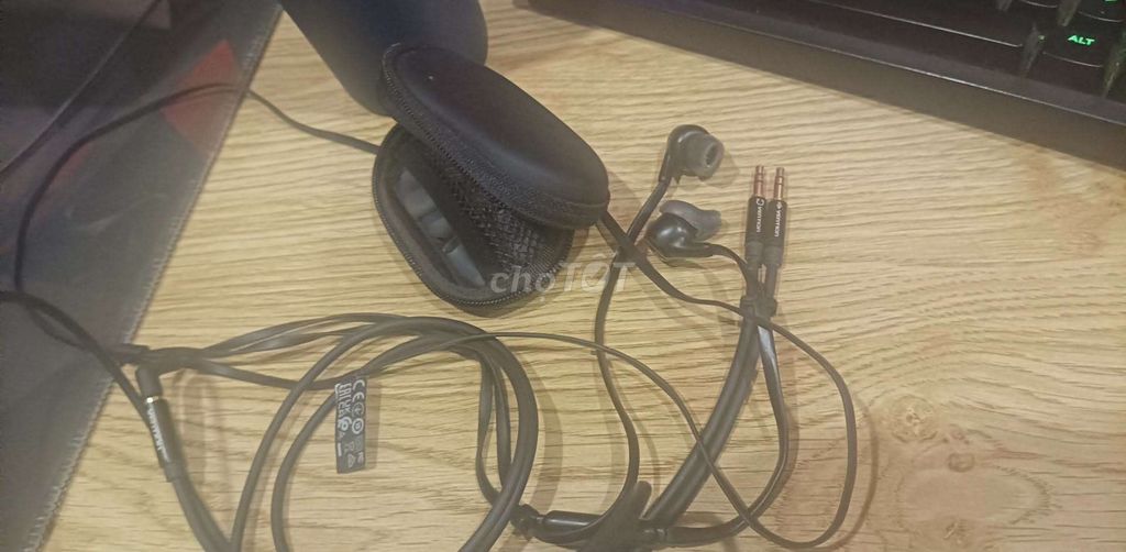 Tai nghe HyperX Cloud Earbuds Đen. Mua bán Tivi, Âm thanh tại Thị xã Từ Sơn Bắc Ninh được đăng bởi nam hình 1