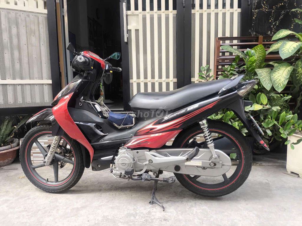 Suzuki X-bike 125cc 2011 Đỏ đen Sport zin100%!. Mua bán Xe máy tại Quận Bình Tân Tp Hồ Chí Minh được đăng bởi Thông hình 2