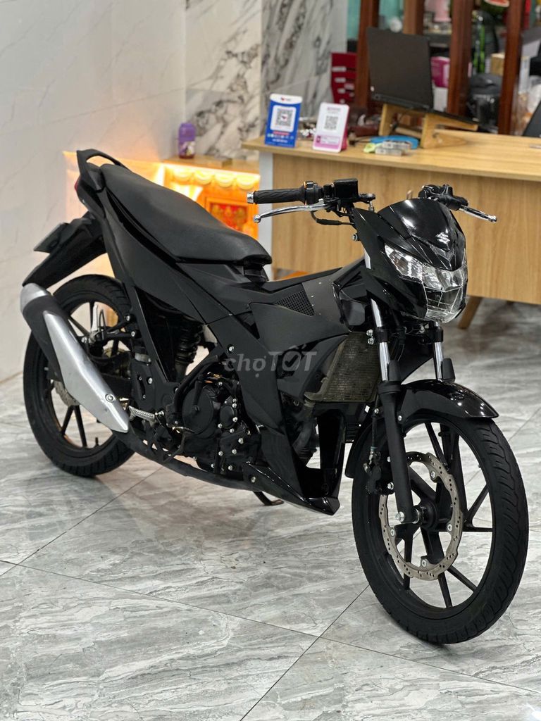 Xe máy Raider Fi 2020 màu đen côn tay. Mua bán Xe máy tại Quận Thanh Khê Đà Nẵng được đăng bởi Xe Máy Đức Vũ 658 Trần Cao Vân hình 4