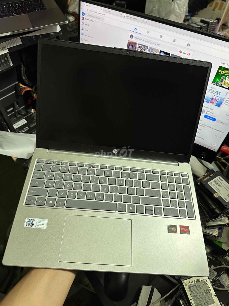 HP 15 FC0085AU Ryzen R5 16GB/512GB 15.6 inch Bạc. Mua bán Laptop tại Thành phố Thủ Đức Tp Hồ Chí Minh được đăng bởi Trịnh Văn Thuận hình 1