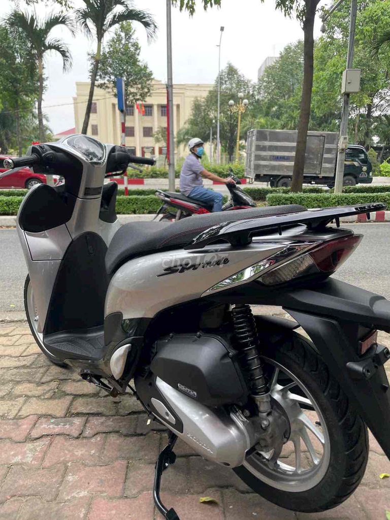 Honda SH Mode 2021 Bạc. Mua bán Xe máy tại Thành phố Biên Hòa Đồng Nai được đăng bởi Minh Hiền hình 5
