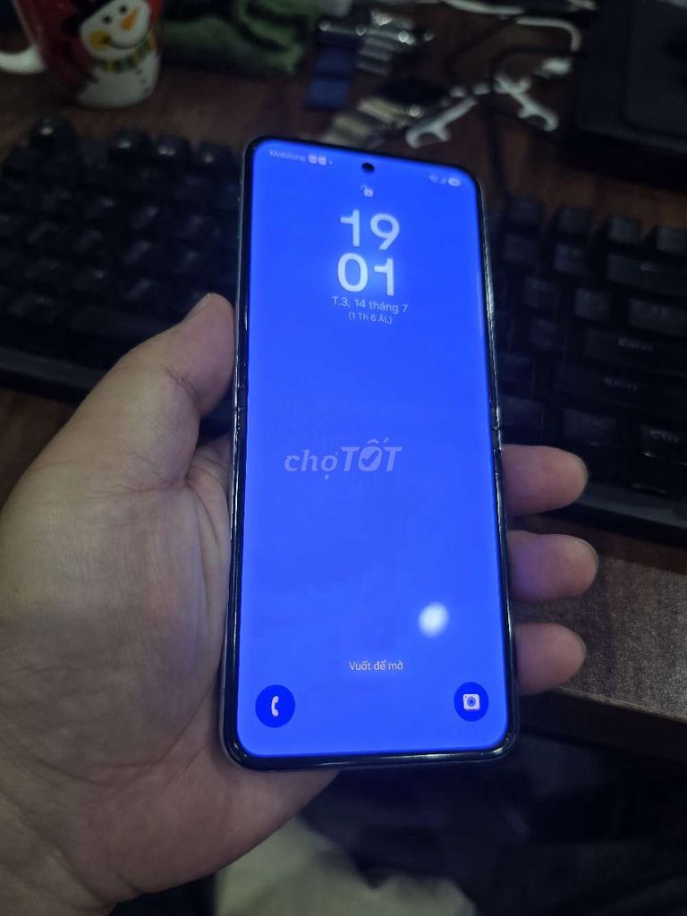 Samsung Z Flip 5 512GB Đã sử dụng. Mua bán Điện thoại tại Quận Thanh Xuân Hà Nội được đăng bởi Hoang Ha hình 1