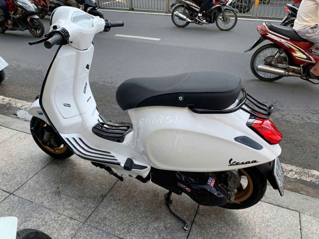 Piaggio Primavera 3v 2016 mới 90% Bstp chính chủ. Mua bán Xe máy tại Quận Tân Phú Tp Hồ Chí Minh được đăng bởi Tuanduy hình 4