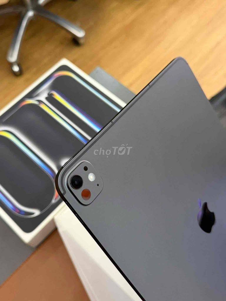 iPad Pro M4 13inch 5G + Wifi Full Box. Siêu lướt. Mua bán Máy tính bảng tại Thành phố Buôn Ma Thuột Đắk Lắk được đăng bởi Nguyễn Hữu Duy hình 1