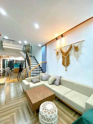 Аренда · 3 комн. · 80 м² · Quận Hải Châu, ул. Lê Đình Dương