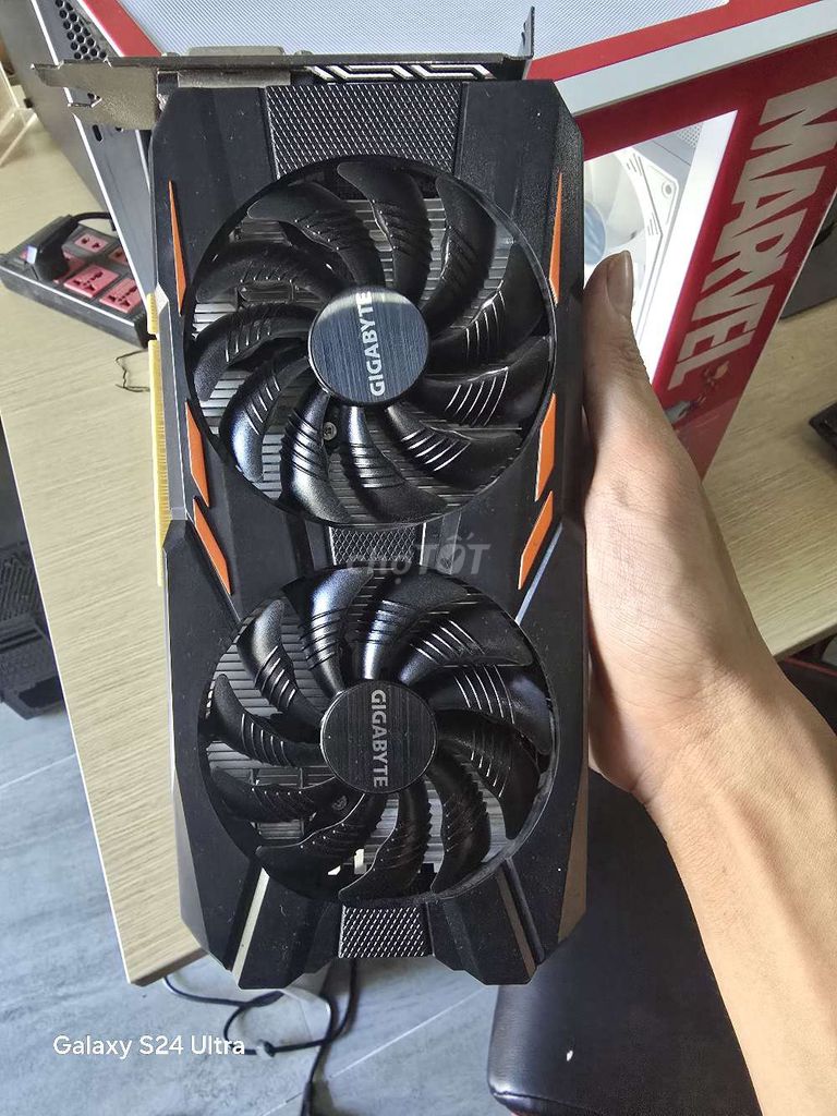 Card đồ họa Gigabyte 1050 Ti 4GB Đen. Mua bán Linh kiện (RAM, Card...) tại Quận Hải Châu Đà Nẵng được đăng bởi Trần Nguyên Khang hình 1