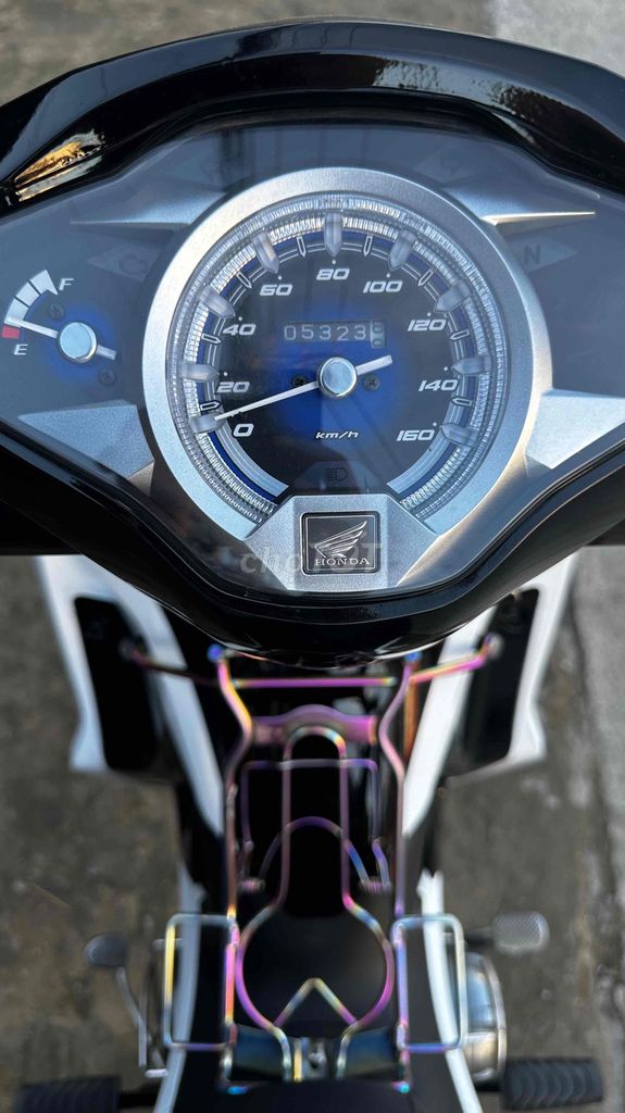 Future fi 2023 trắng đen ( hỗ trợ góp ). Mua bán Xe máy tại Huyện Chợ Mới An Giang được đăng bởi Cửa hàng xe Thiên Phước 2 hình 18