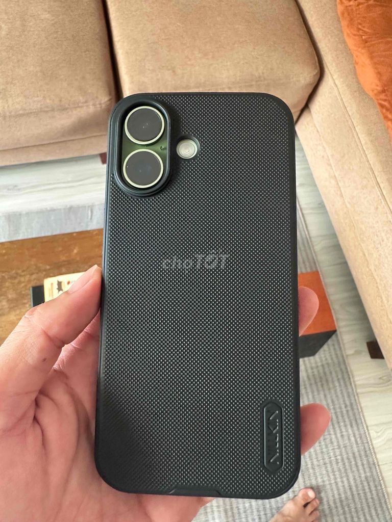 Ốp lưng Nillkin iPhone 17 Đen. Mua bán Phụ kiện (Màn hình, Chuột...) tại Thành phố Cà Mau Cà Mau được đăng bởi DuLo hình 1